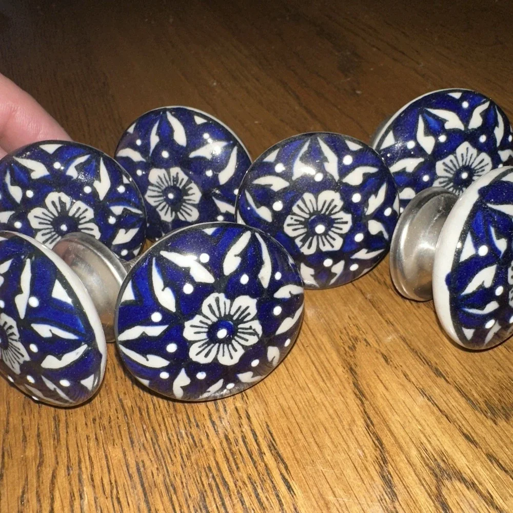 Lot Of 7 Ceramic Drawer Pull Knobs Kitchen Cabinets Grey Blue Flowered